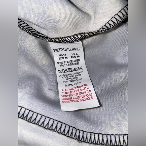 PrettyLittleThings Contrasting Dragon Women Black Tie Front Jumpsuit NWT Large - Picture 6 of 8